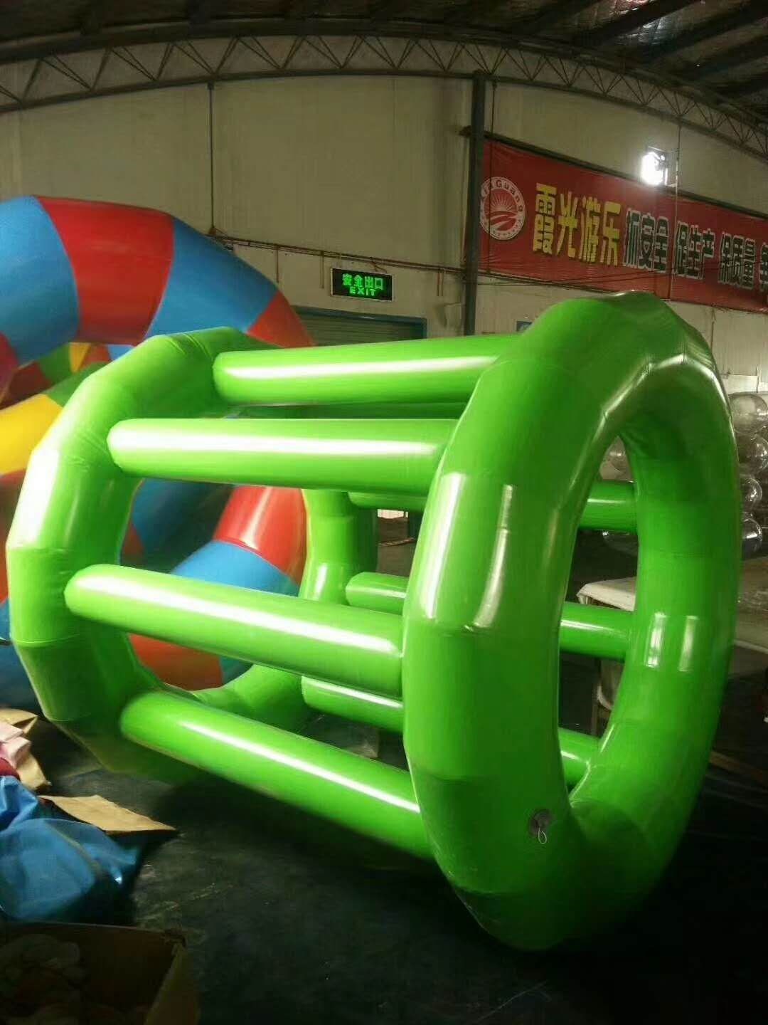 苍梧水上滚筒